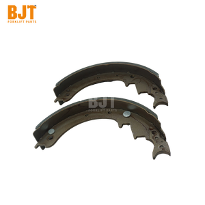 High Quality Non-OEM Brake Pad (Pair - 2 Pieces) for Linde Forklift H16 H18 H20 12833320600 Spare Parts - Product Image 1
