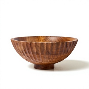 Bol à salade en bois cannelé de designer, finition noyer foncé, avec bord côtelé, objet décoratif - Product Image 1