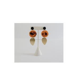 ต่างหูห่วงเรซิ่นคุณภาพสูง ดีไซน์ไม่ซ้ำใคร ใช้ได้ทุกวัน งานแต่งงาน และวันครบรอบ สไตล์ฮิปฮอป - Product Image 1