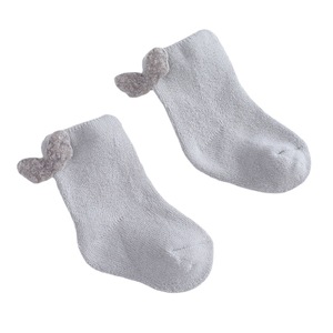 Set di Calzini per Neonati in Spugna di Cotone Spessa e Calda con Stampe di Cartoni Animati Carini per Autunno e Inverno - Product Image 5