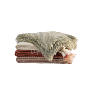 Manta tejida con rayas de gofres teñidas en <span class=keywords><strong>4</strong></span> lados con borlas cortas - Product Image 1