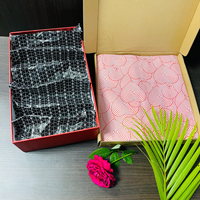 Papier d'emballage recyclable imprimé sur mesure haut de gamme, spécifications complètes, papier couché offset en pâte vierge, fabricants de papier d'art thaïlandais