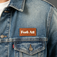 Écussons en cuir PU marron personnalisés avec logo, étiquettes écologiques sérigraphiées pour vêtements, accessoires de confection à coudre, vente en gros OEM