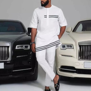 Nuovo Dashiki africano estate Set da uomo 2 pezzi vestito bianco moda africana da uomo abiti tradizionali <span class=keywords><strong>camicia</strong></span> a maniche corte con <span class=keywords><strong>pantaloni</strong></span> - Product Image 1