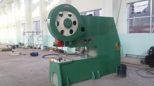 เครื่องปั๊มโลหะแบบกลไกขนาด 6.5-100 ตัน ราคาคุ้มค่าจาก CHZOM ปี 2025 สำหรับการปั๊มขึ้นรูปชิ้นส่วนยึด - โรงงานจีน J23-160T Punchin - Product Image 6