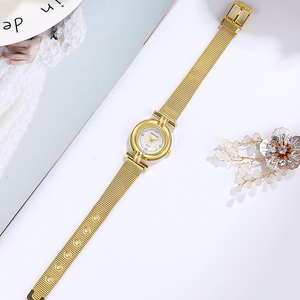 <span class=keywords><strong>Orologio</strong></span> da <span class=keywords><strong>Donna</strong></span> con <span class=keywords><strong>Cinturino</strong></span> in Maglia d'<span class=keywords><strong>Acciaio</strong></span> Inossidabile, Quadrante Rotondo Dorato di Lusso, <span class=keywords><strong>Orologio</strong></span> da Polso al Quarzo per Studentesse - Product Image 5