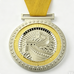 Medalla Conmemorativa de Metal en Relieve 3D Personalizada, Recuerdo Chapado con Diseño de la Gran Muralla, para el Día Nacional, Coleccionable de Viaje - Product Image 4