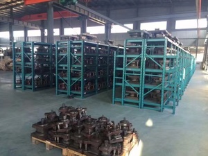 Sistema de Estanterías Metálicas de Alta Resistencia de 4 Niveles con Protección Anticorrosión y Recubrimiento en Polvo, Capacidad de 2000kg-6000kg - Product Image 5