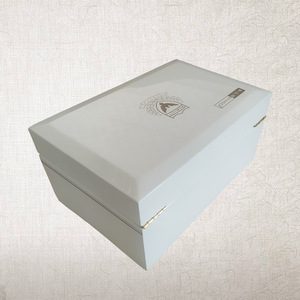 Boîte à thé en bois massif rectangulaire 24x16x12cm, estampage à chaud or argent, emballage général, boîte à bijoux - Product Image 1