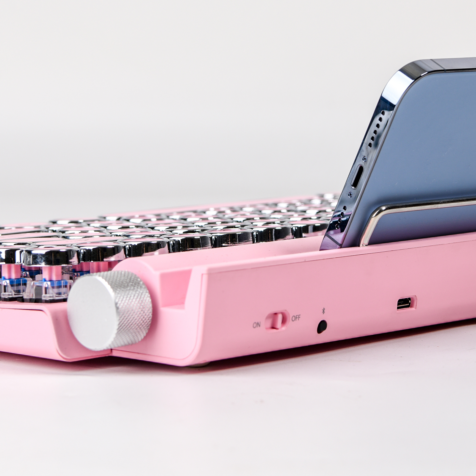 レトロパンクワイヤレスタイプライターBTメカニカルキーボードピンク
