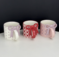 Mug en céramique mignon avec nœud et motif cœur, design classique et écologique, compatible micro-ondes et lave-vaisselle, idéal pour les fêtes de filles et l'usage quotidien
