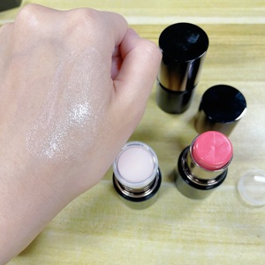 Stick illuminateur hydratant végétalien et sans cruauté animale, effet scintillant, teinte gelée aqueuse, pour le corps et le visage, réparateur - Product Image 3