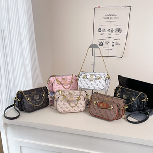 Sac Guesses 2026 avec <span class=keywords><strong>pochette</strong></span>, sacs à bandoulière de créateur pour femmes, fermeture éclair, motif lettre, hiver, taille moyenne, sac à main de luxe, ensemble deux pièces - Product Image 1