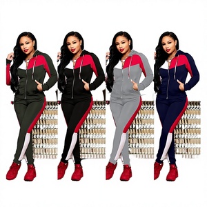 Ensemble de survêtement deux pièces léger et respirant à séchage rapide pour l'été, avec logo personnalisé, couleur unie, manches courtes, pantalon de jogging, tenue de plage - Product Image 3