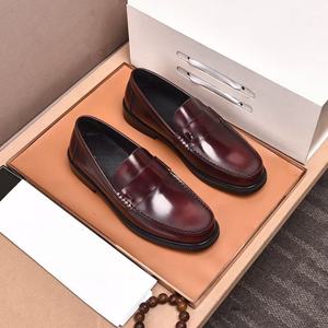 Chaussures pour hommes de luxe sur mesure, conçues par des designers, confortables et élégantes, en cuir de haute qualité. - Product Image 2