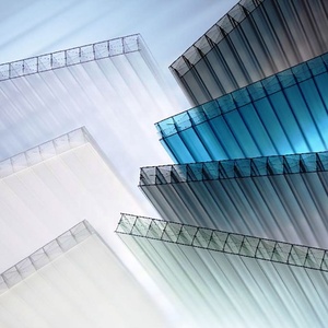 Panneaux en <span class=keywords><strong>polycarbonate</strong></span> cellulaire creux transparent extrudé UV de 6 mm, 8 mm, 10 mm pour toit de serre - Product Image 4