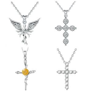 CZ Kristal Wanita S925 Perak Murni Padat Kalung Bentuk Salib Yesus - Product Image 1