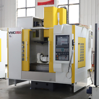 Centro de mecanizado vertical Mitsubishi System 650 GSK CNC Control BT40 Fresadora de perforación Centro de mecanizado de computadora Gong