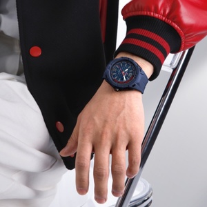 NAVIFORCE 7126 <span class=keywords><strong>Montre</strong></span> Homme à Quartz Analogique au Design Tendance Étanche avec Bracelet en TPU, Style Décontracté Sportif, Cadeau Idéal - Product Image 4