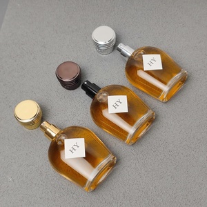 Flacon de <span class=keywords><strong>parfum</strong></span> vide en verre de 50 ml, base épaisse de luxe, col serti, bouchon texturé en corde, pulvérisateur à pompe sérigraphié - Product Image 4