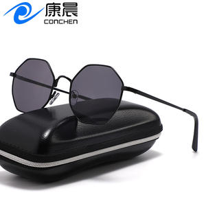 Gafas de Sol Poligonales Metálicas para Mujer Conchen, UV400, Marco Negro, Lentes de PC, Moda, Viajes, Conducción, Protección Solar - Product Image 1