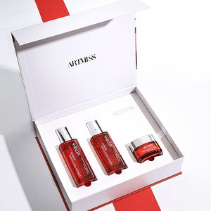 Set de Cuidado Facial Vegano Orgánico de Marca Privada OEM, Antiarrugas, Iluminador, Reafirmante, Hidratante, de Lujo, Estilo Coreano - Product Image 1