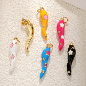 Manna Candy color cobre chapado en oro <span class=keywords><strong>pimienta</strong></span> Chile COLLAR COLGANTE encantos goteo aceite latón adornos mujer <span class=keywords><strong>chica</strong></span> joyería regalo - Product Image 1
