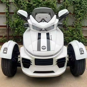 Tricycle motorisé d'usine à essence, type scooter, avec carrosserie fermée pour passagers, pour trajets plus courts et utilisation routière longue distance - Product Image 1