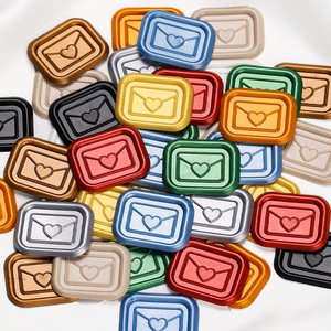 ตราประทับขี้ผึ้งรูปทรงสี่เหลี่ยม ลายหัวใจ ดีไซน์ซองจดหมาย หลายสีให้เลือก สำหรับการ์ดเชิญและซองจดหมาย - Product Image 3