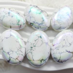 Piedra de Palma de Howlite Pulida de Alta Calidad al por Mayor para Decoración del Hogar y Regalos de Navidad - Product Image 1