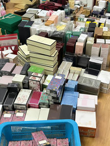 Mini Kadın Parfümü Normal Boy Hafif Koku Katı Cep Boy Seksi Sprey Gül Kokusu Günlük Kullanım Uzun Süreli Kalıcı - Product Image 6