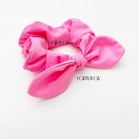Couleur et motif personnalisés doux été natation néon rose lapin oreille noeud chouchous piscine Jumbo chouchou