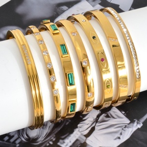 Bracelets en acier inoxydable avec zircon de luxe sur mesure en gros pour femmes - Product Image 6