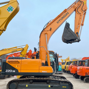 Excavatrice Hyundai d'occasion 22 tonnes R220LC-9S, excavatrice sur chenilles d'occasion, excavatrice coréenne d'occasion avec chargeur - Product Image 3