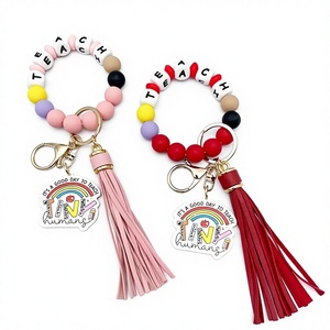 Nouveau style Porte-clés en perles de silicone arc-en-ciel pour la Fête <span class=keywords><strong>des</strong></span> Enseignants, Bracelet porte-clés 2-en-1 pour femme - Product Image 3