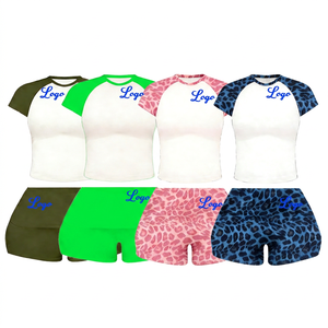 Ensemble tricoté 2 pièces pour femme, haut court à manches courtes et short imprimé léopard, respirant, sportif, col rond, tenue d'été écologique - Product Image 1