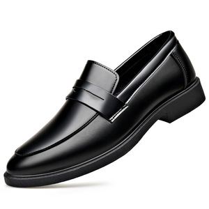 Mocassins élégants à enfiler pour hommes – Idéaux pour les occasions formelles, les affaires, les mariages, le bureau et le quotidien - Product Image 5