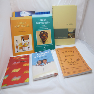 Service d'impression personnalisé de livres, brochures, catalogues, livres brochés à couverture souple, catalogues complets de produits, impression de livres à couverture rigide - Product Image 2