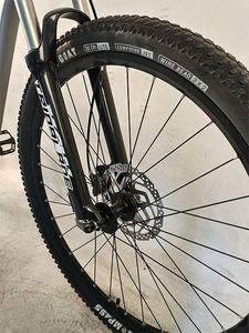 Vélo de montagne 29 <span class=keywords><strong>pouces</strong></span> <span class=keywords><strong>Cadre</strong></span> 29 <span class=keywords><strong>pouces</strong></span> Vélo de montagne avec 21 30 vitesses Vélos de montagne en alliage d'aluminium <span class=keywords><strong>VTT</strong></span> 26 vélos - Product Image 4