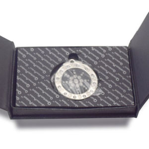 Collier pendentif en pierre de puissance japonaise Collier d'énergie solaire quantique à énergie ionique négative Verre Chi - Product Image 1