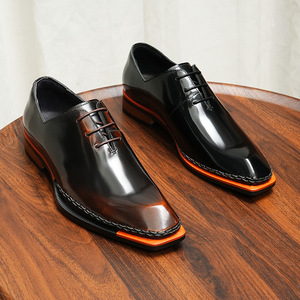Zapatos de hombre de cuero genuino de alta calidad con punta en pico, estilo casual de negocios, adecuados para ocasiones formales. - Product Image 1