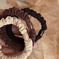 Élastique à cheveux noir fin et très élastique, simple, pour femmes et filles, accessoires capillaires quotidiens, logo personnalisé, vente en gros