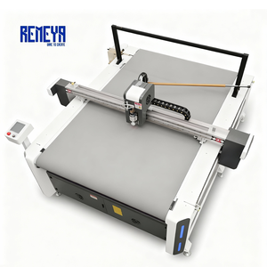 Machine de découpe à lit plat automatique REMEYA, couteau oscillant tangentiel CNC avec alimentation automatique, caméra CCD - Product Image 2