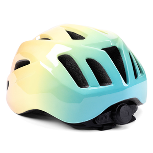 Nouveau Casque Enfant 2026 à Faible Entretien - Durable et Polyvalent pour les Modes de Vie Actifs - Product Image 1
