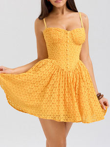 2024 nuevo <span class=keywords><strong>vestido</strong></span> de correa plisado <span class=keywords><strong>rojo</strong></span> Popular con falda corta de calidad con forro interior - Product Image 3
