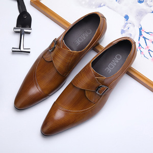 Chaussures de mariage pour hommes en cuir de haute qualité, polyvalentes, à talons, avec motif gaufré et finition brillante, bout pointu, collection 2026 - Product Image 6