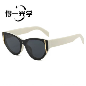 Cat Eye <b>Sunglasses</b> Black PC Frame UV400 Protection Unisex - Product Image 2