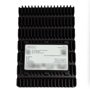 Unidad de Estado Sólido Original MTFDKCC3T2TFC-1AZ1ZABYY para Centro de Datos Empresarial de Micron, 3.2TB, 2.5 pulgadas, U.3, 7400MAX, PCIe SSD - Product Image 2