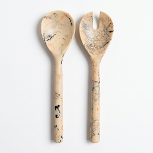 Cuchara de servidor de ensalada de resina de diseño único de Venta caliente ecológica con acabado mate entrega rápida a precio asequible desde la India - Product Image 1