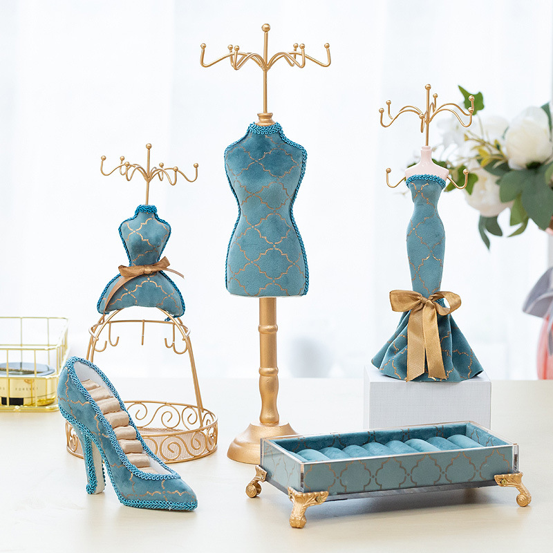 Five-piece set
